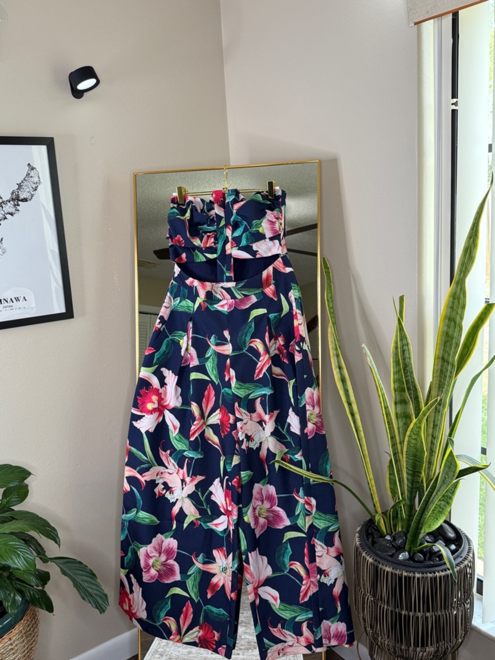 PatBO Laelia Cutout Jumpsuit Floral Halter Wide-Leg Jumpsuit in Midnight - Picture 6 of 10